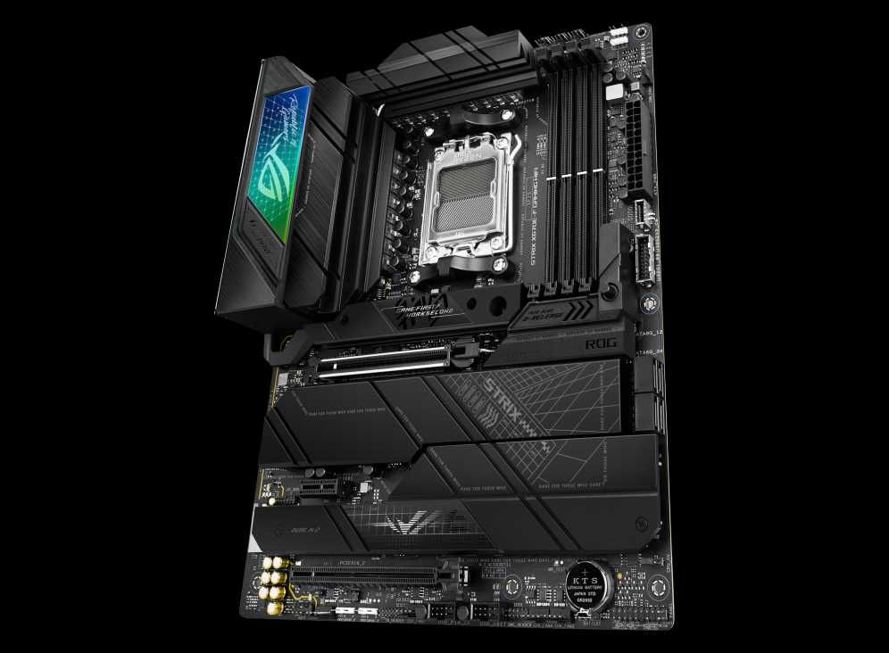 Новая Материнская плата ASUS ROG STRIX X670E-F GAMING WIFI. Сокет AM5.