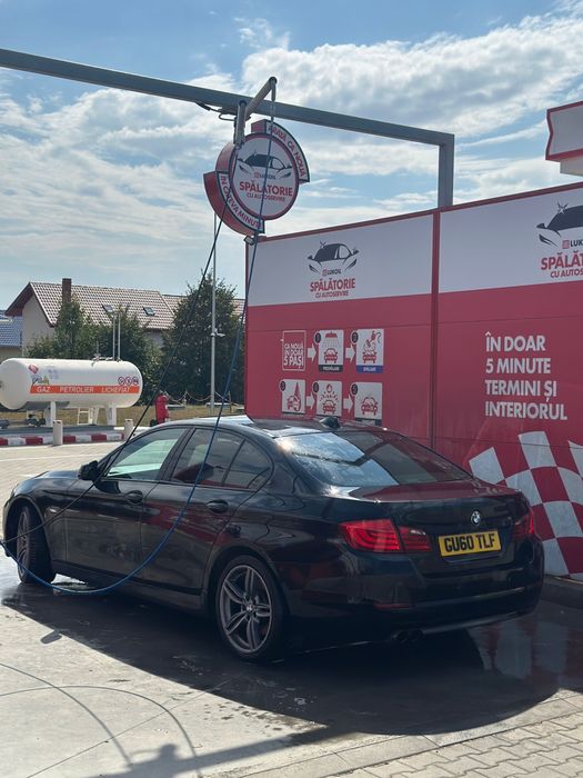 dezmembrez bmw f10 2.0 184