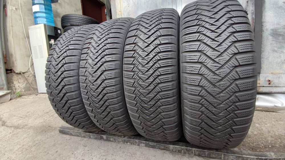 4бр. зимни гуми 185/65/15 Laufenn I* Fit+
dot23
7.07mm
Много добро със