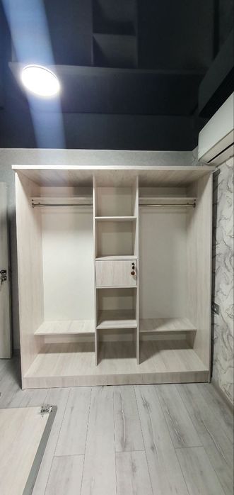 Shkaf shkaflar sotiladi seh (200×180×57)