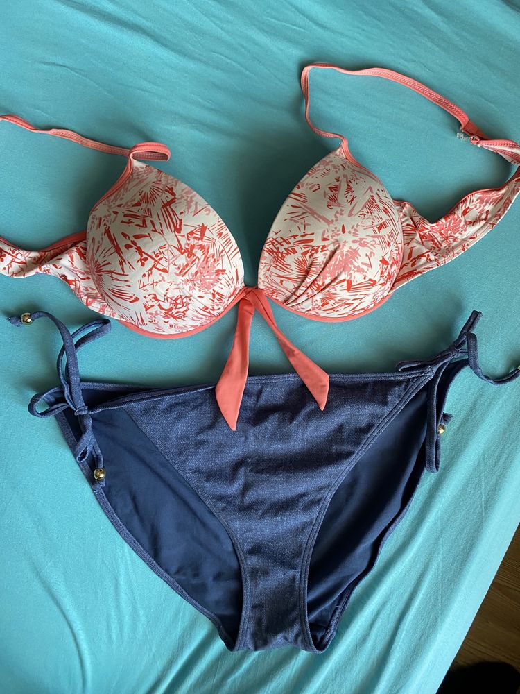 Set costum de baie, marimea XL