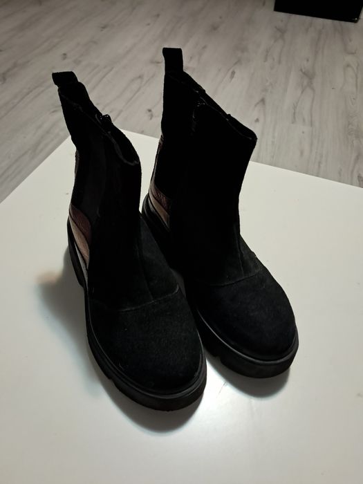 Ghete piele dama Garkony