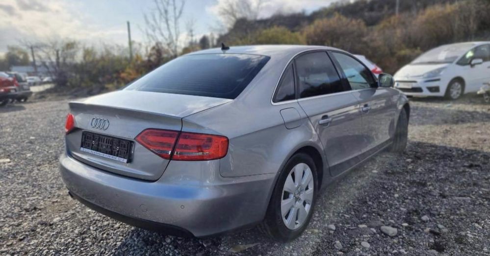 Vand Audi A4 B8 2.0 TDI