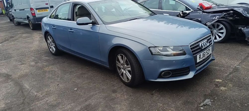 Dezmembrari / Dezmembrez Audi A4 B8 2.0 CJCB cutie viteze LLM cod culoare LX5X