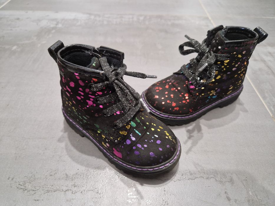 Vand ghetute fetite marime 23 Deichmann