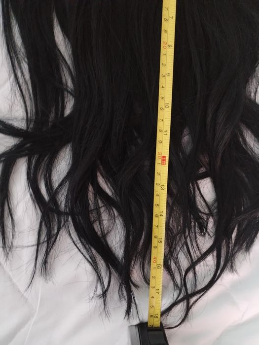 Естествена черна коса