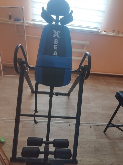 Продаеться срочно кресло для лечении позвоночных грыжи