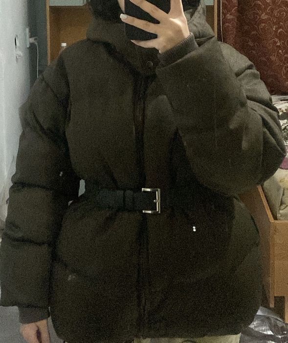 Зимняя куртка приталенная