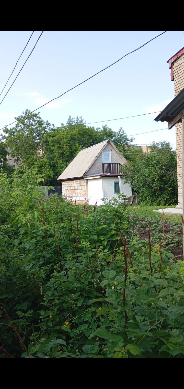 Сдам летний на всё лето благоустроенный хороший домик двухэтажный. Все