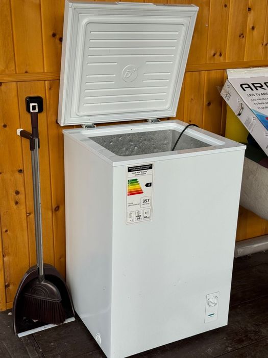 Продам морозильную камеру 100л