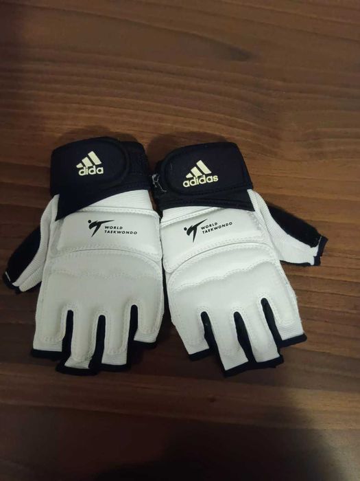 Ръкавци за таекуондо
