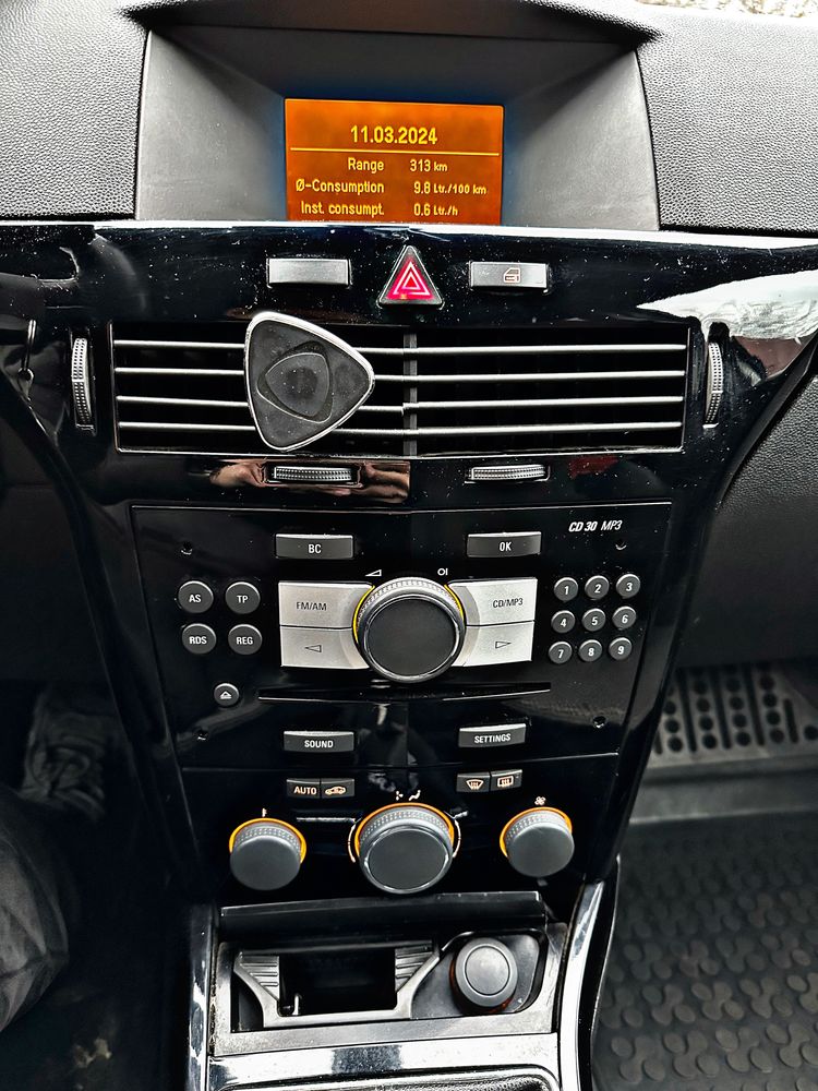 Opel Astra H 2010 facelift 1,4 benzina