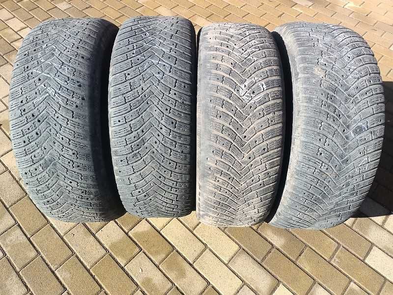 Шины 265/65 R17 - "Continental IceContact 3" (Чехия), зимние.