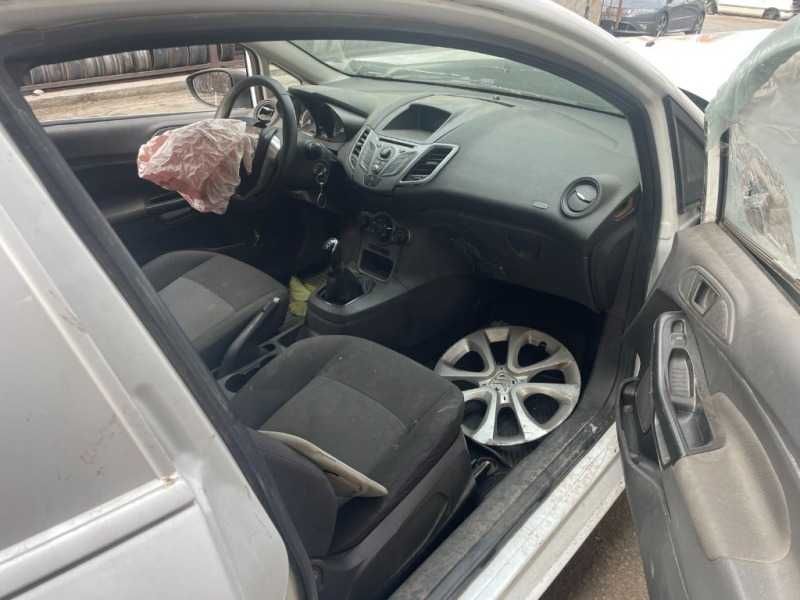 Форд Фиеста 1.5 TDCI / Ford Fiesta 1.5 TDCI на части