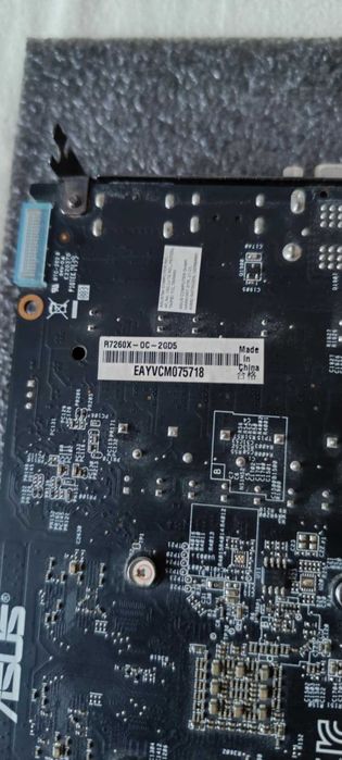 Placa video ASUS R7260X-OC-2GD5