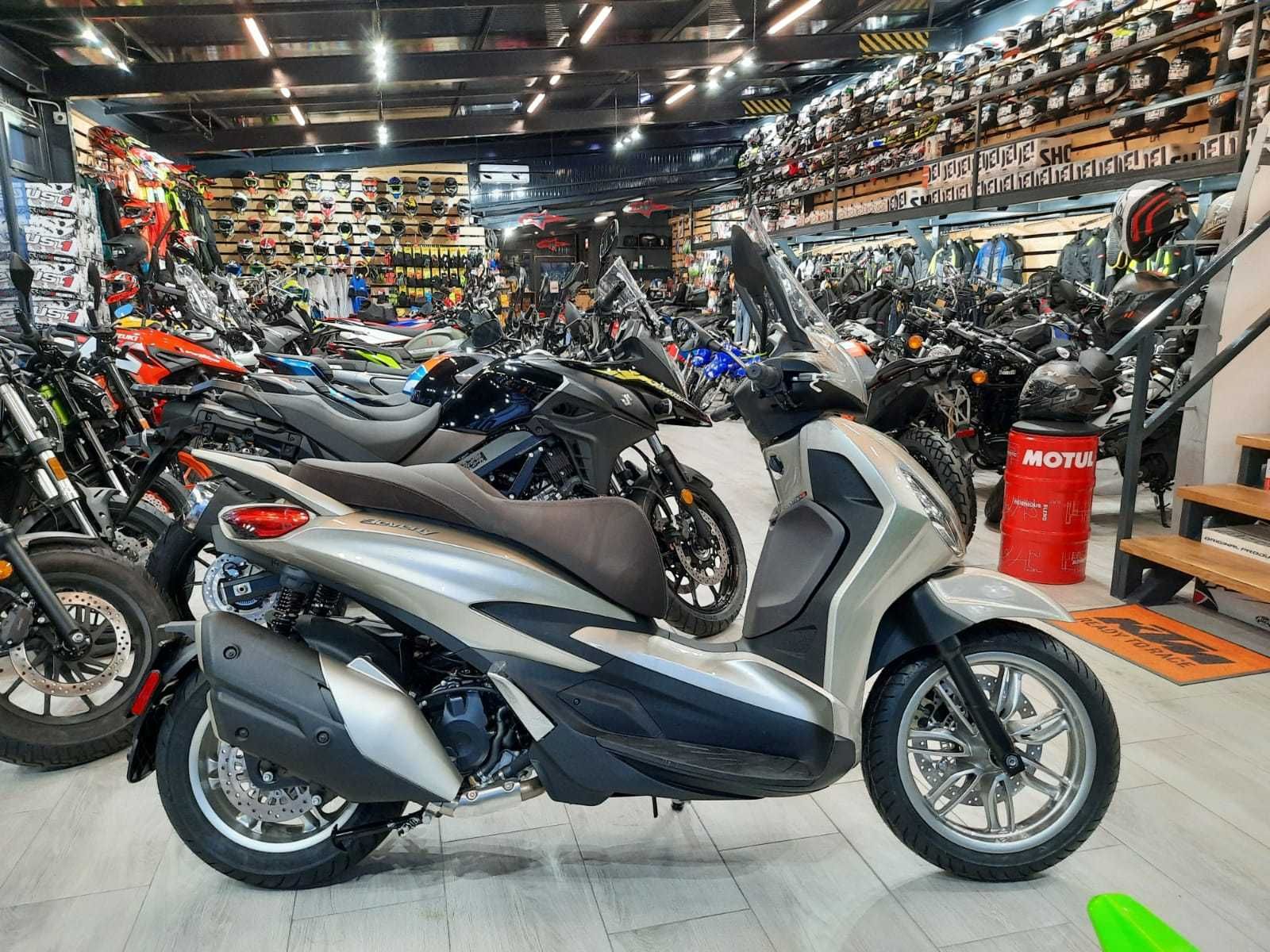 Piaggio Beverly 400 nou-pret PROMO prin EST BIKE Campina