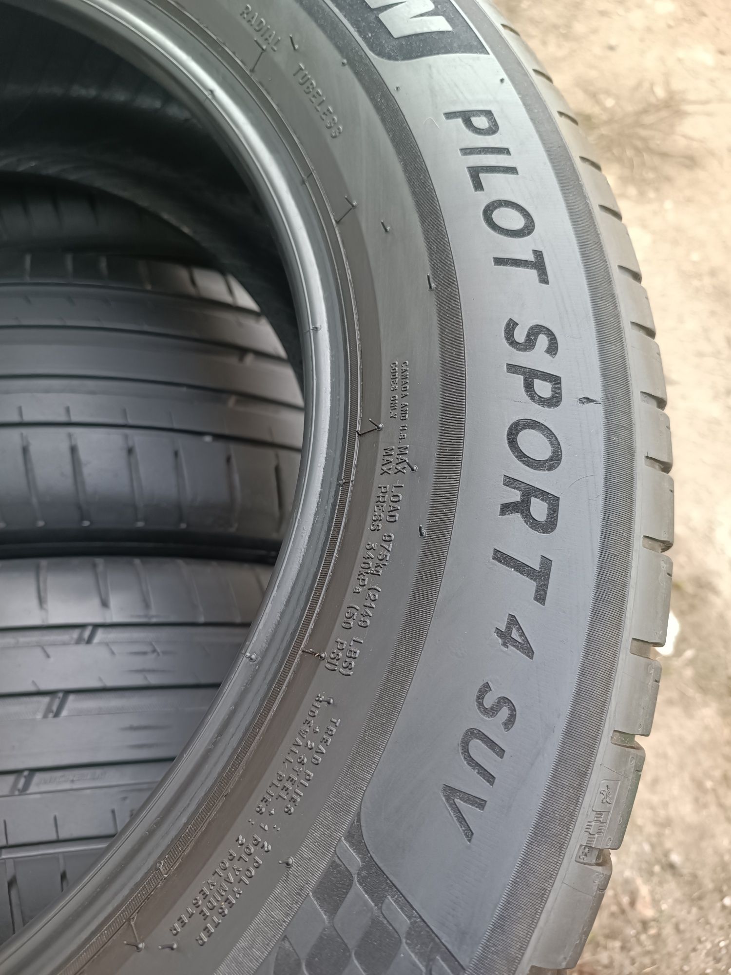 235/60/18 Michelin Дот 1119