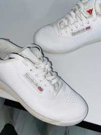 adidasi reebok marimea 38