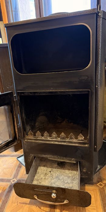 Камина на дърва с водна риза