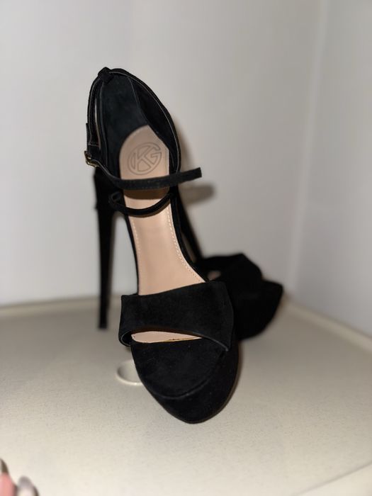 Sandale Kurt Geiger