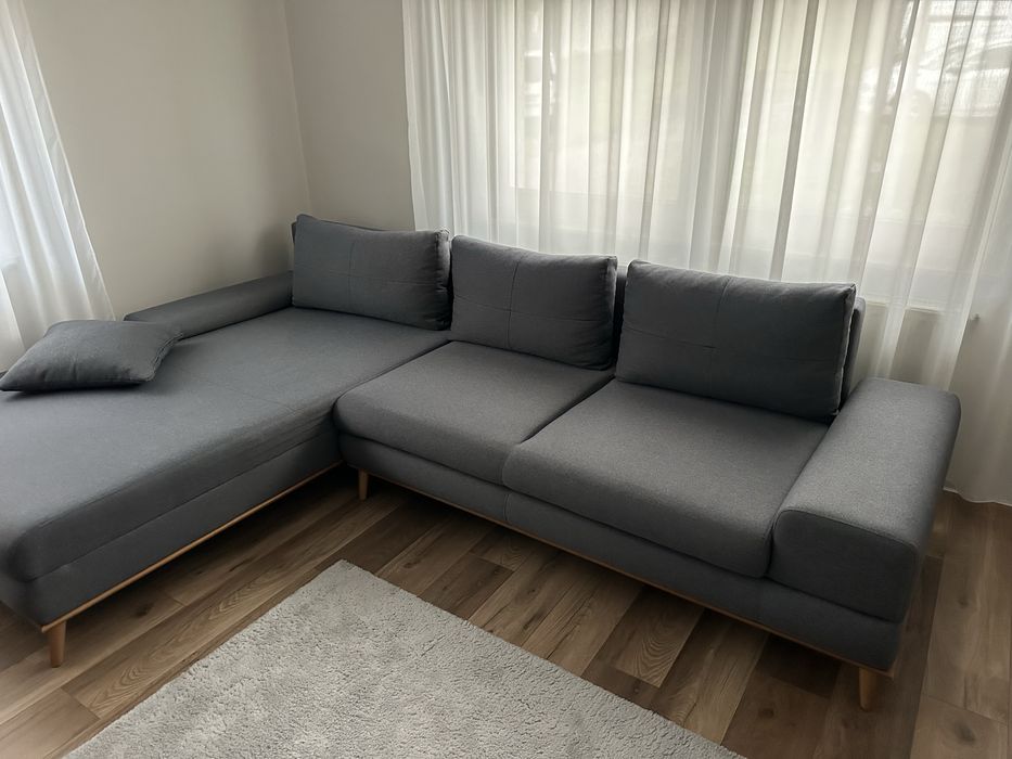 Coltar extensibil cu lada de depozitare