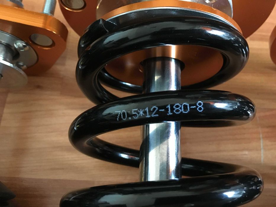 MaXpeedingRods coilovers BMW E46