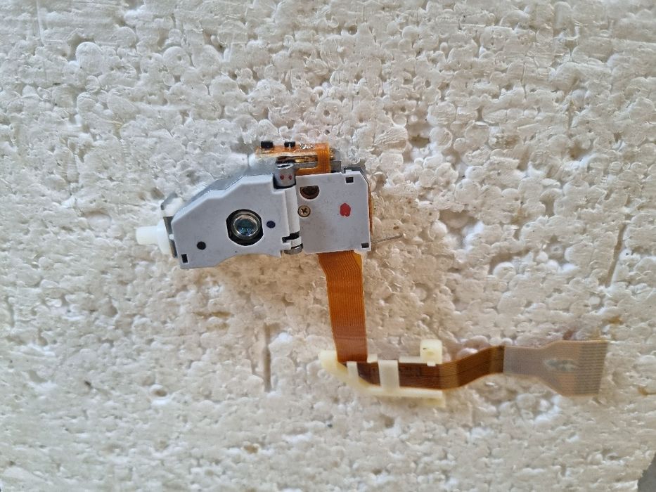 Laser Optic Original Pioneer. Perfect functional. Impecabil.