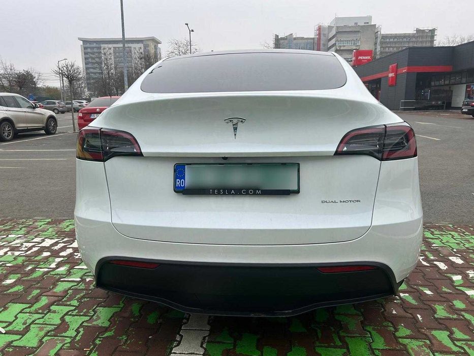 Tesla Model Y Long Range 4x4 2022 TVA deductibil