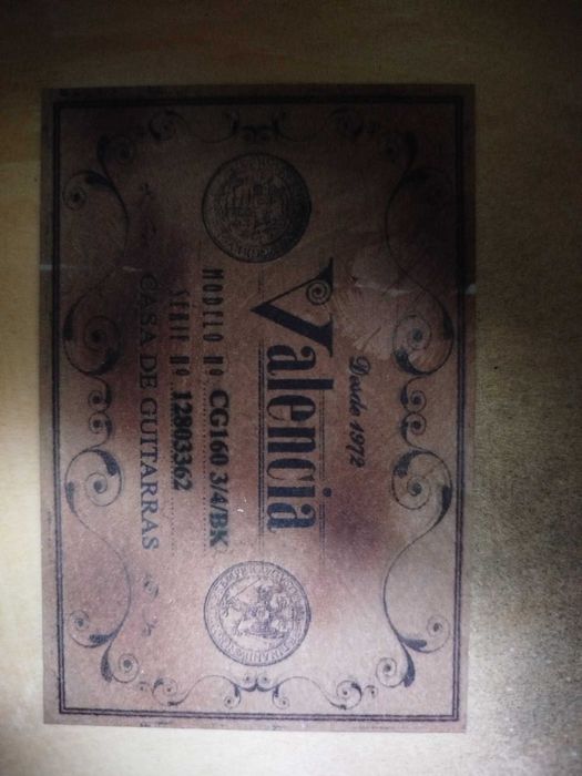 класическа китара за дете около 7 години