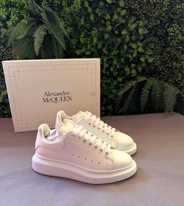 Alexander McQueen Men's Oversized Sneaker White