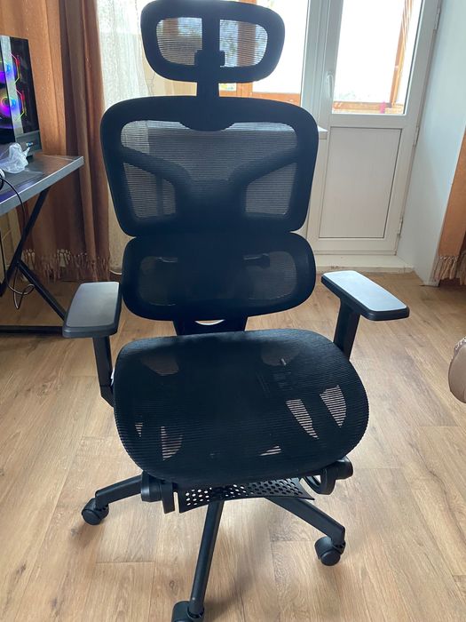 Арганомичное кресло