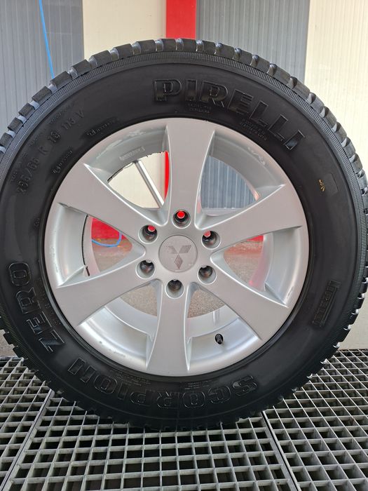 Jante Mitsubishi cu anvelope vara Pirelli Scorpion Zero 285/55/R18