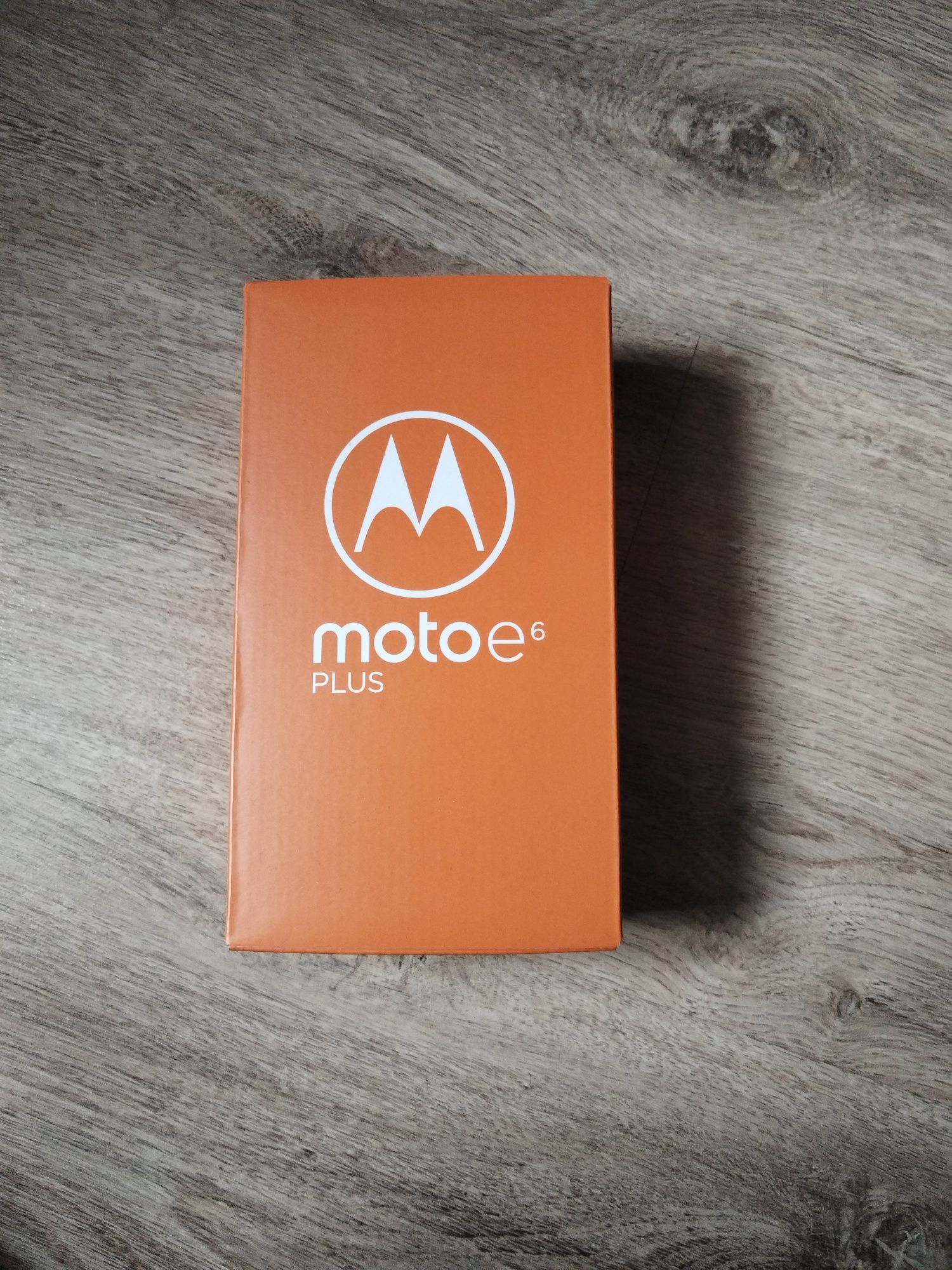 Motorola E6 plus