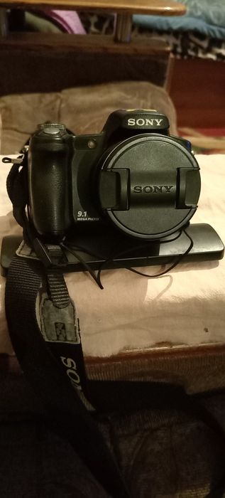Фотокамера Sony в рабочем состоянии