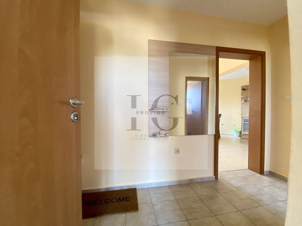 Продава се Двустаен апартамент в к.к. Слънчев бряг - 84 кв.м за 1067 €/кв.м - Снимка #16