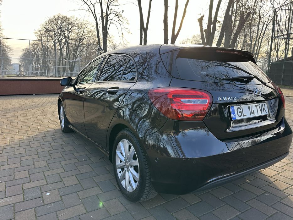 Mercede clasa A 160 motor 1,5 Diesel impecabil culoare deosebita