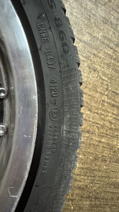 Джанти DOTZ  със зимни гуми CONTINENTAL