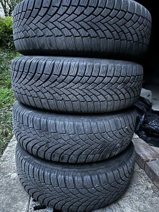 4бр. Зимни Гуми Bridgestone с Джанти 15 цола