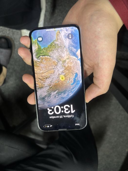 Iphone 13 pro  продам