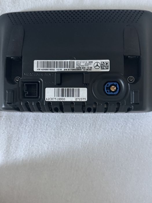 Vand navigatie originala mercedes cla 2014