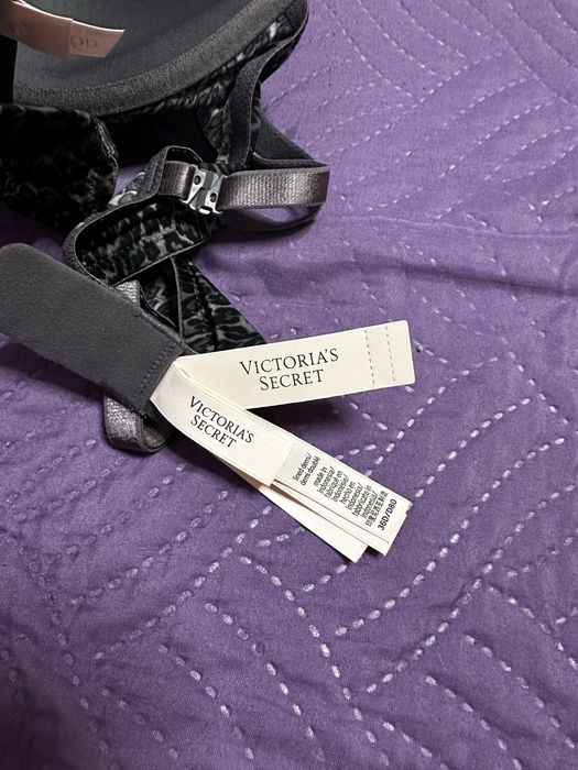 Сутиени Victoria’s Sectert