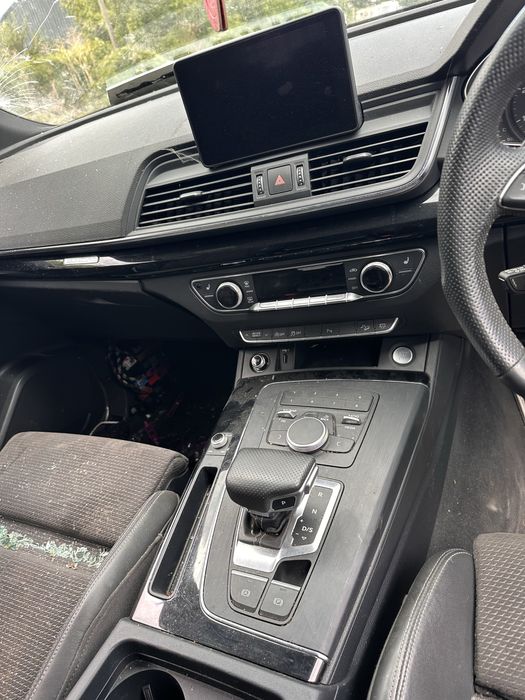 Ауди ку5 2.0тди на части / audi q5 2.0tdi quattro s line