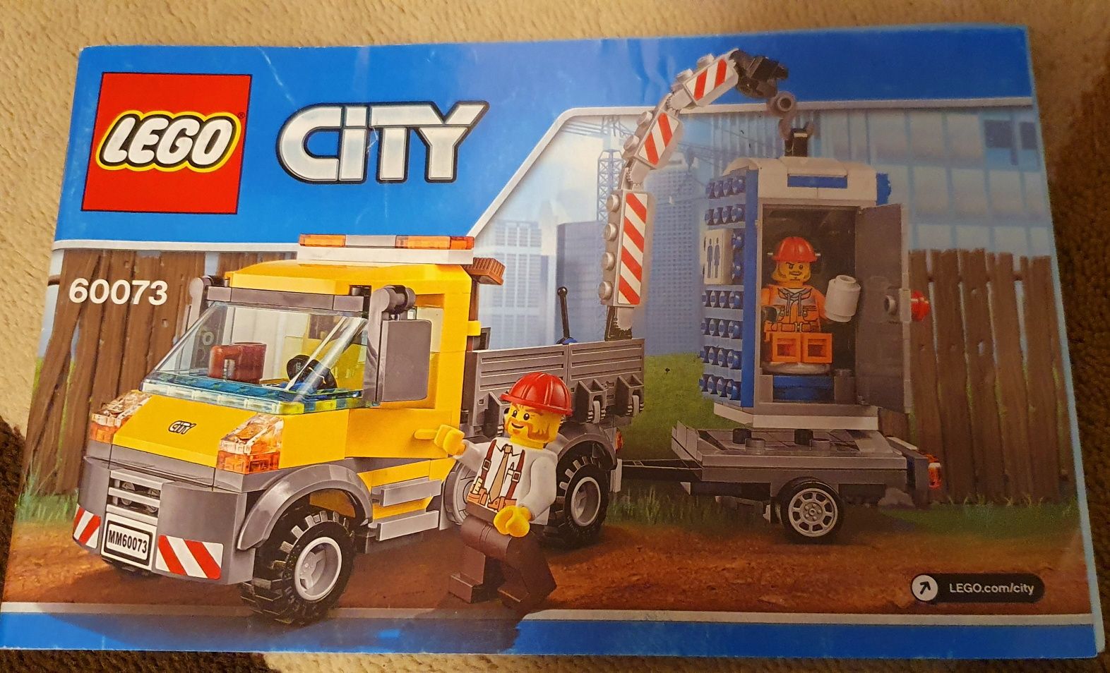 Lego 60073 masina service cu remorca
