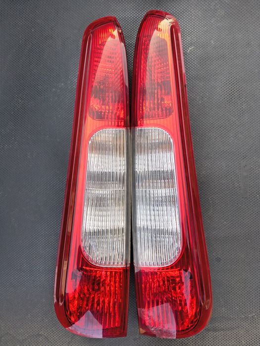 Stop tripla stanga/dreapta Ford Focus C-MAX