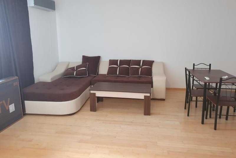 Дава се под наем Двустаен апартамент в София, Лозенец - 70 кв.м за 350 € - Снимка #2