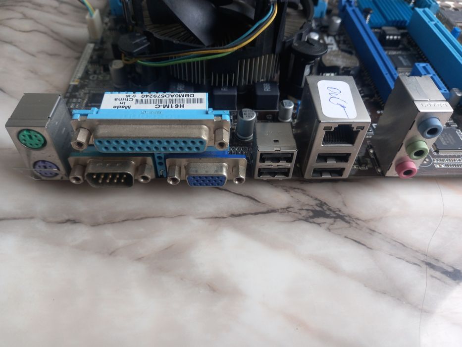 Дъно Asus h61m-c+ Intel® Core i5-3470 +8gb lga 1155