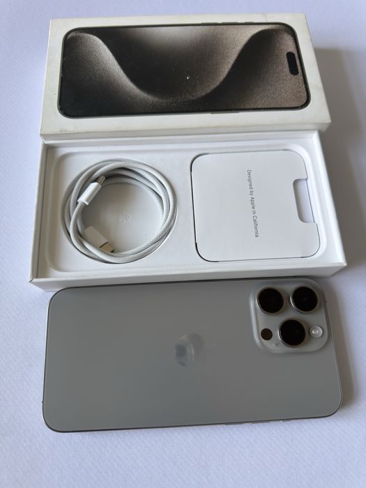 iPhone 15 Pro Max 256 GB. Natural titanium. Ideal. 1 sim + E sim