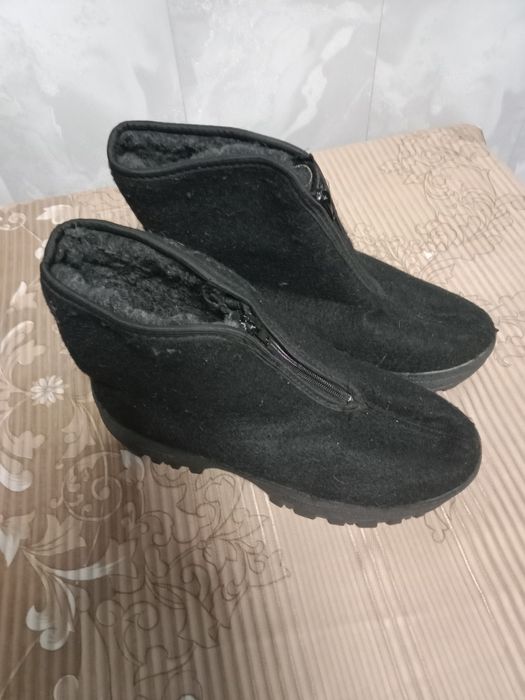 Ботинки женские.