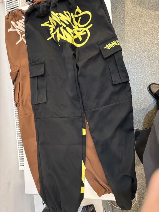 pantaloni cargo minus two noi