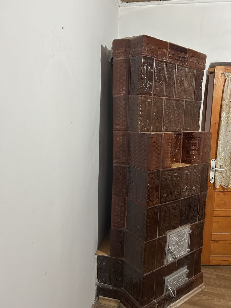 Vand sobă de teracotă pe colț ,stare foarte buna